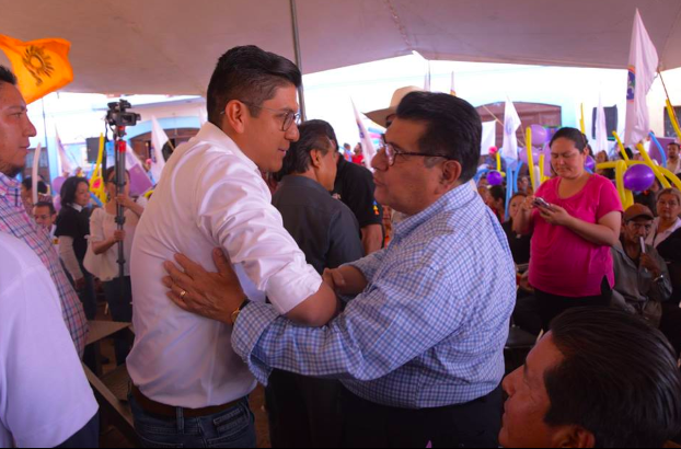 Acompaña Héctor Ortiz inicio de campaña de M.  Covarrubias